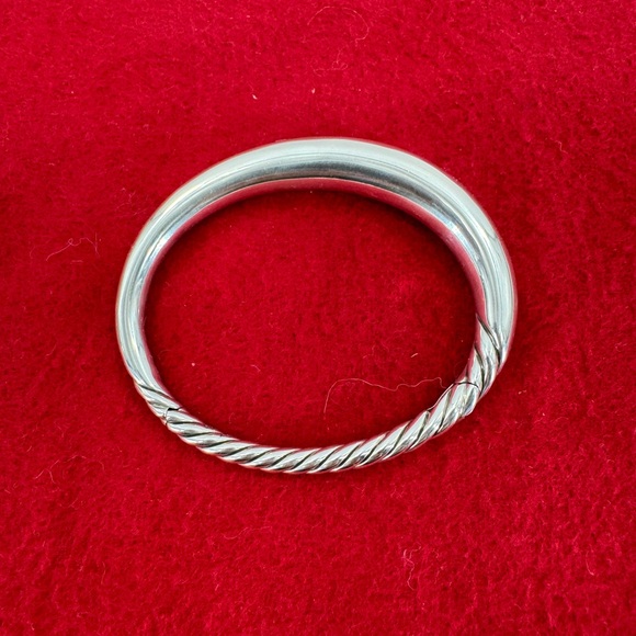 David Yurman 9.5mm Pure Form Bangle - Picture 3 of 5